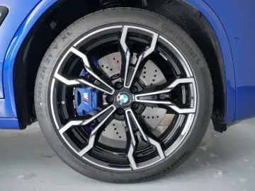 BMW X4 M Competition (Navi AHK Pano HUD H K ACC)