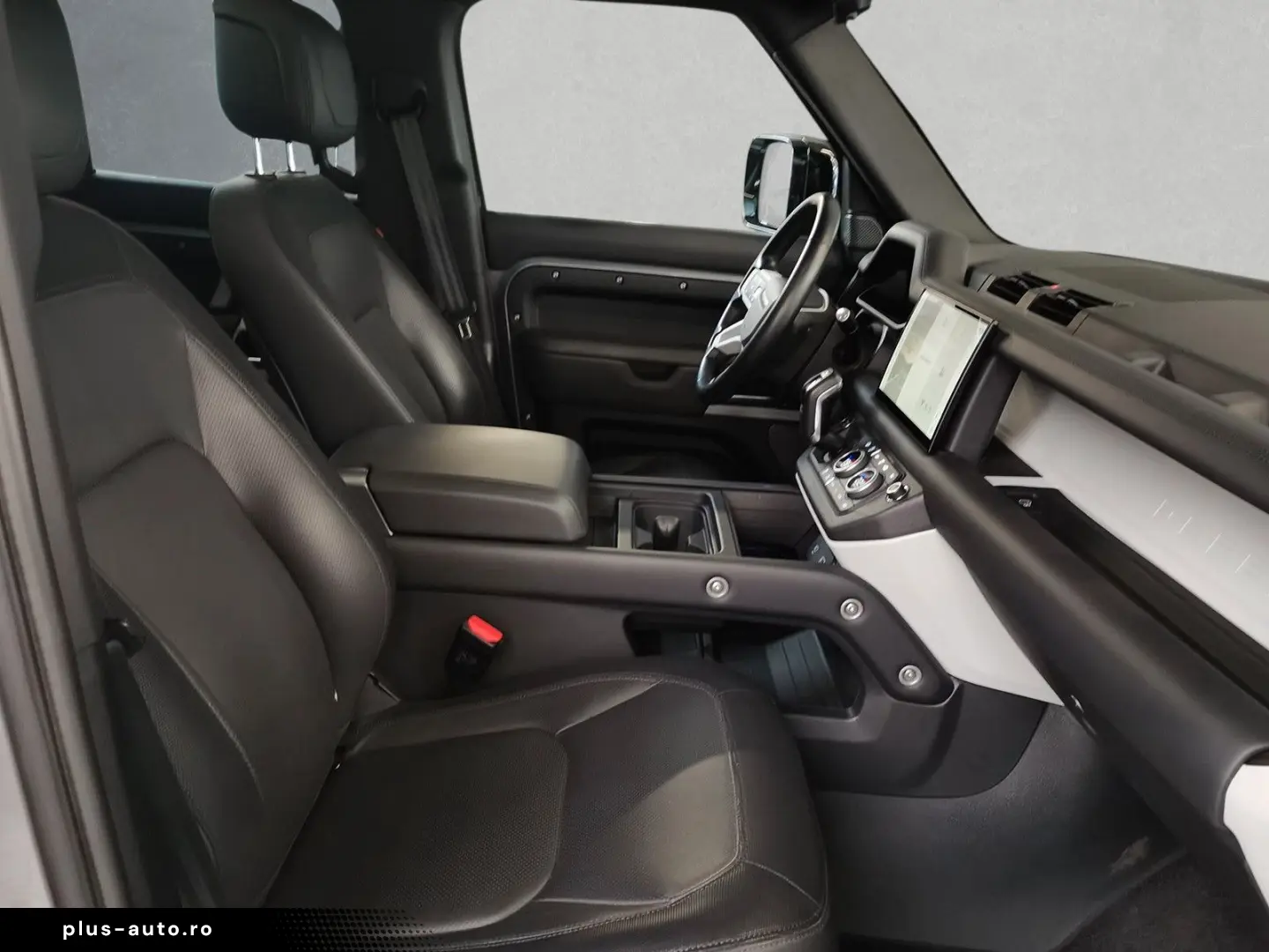 LAND ROVER Defender 110 X-Dynamic HSE D300