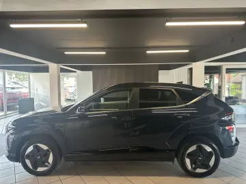 HYUNDAI Kona Elektro Prime ACC LEDER BOSE 360  65 4kWh