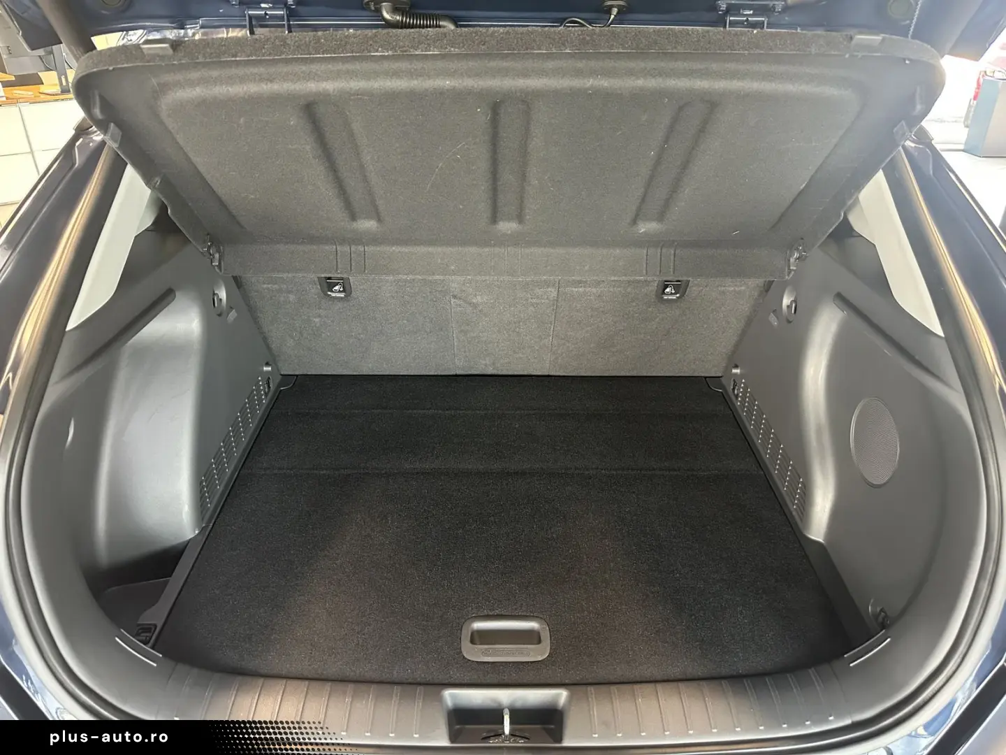 HYUNDAI Kona Elektro Prime ACC LEDER BOSE 360  65 4kWh