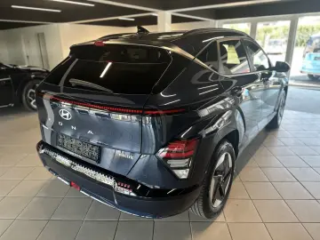 HYUNDAI Kona Elektro Prime ACC LEDER BOSE 360  65 4kWh