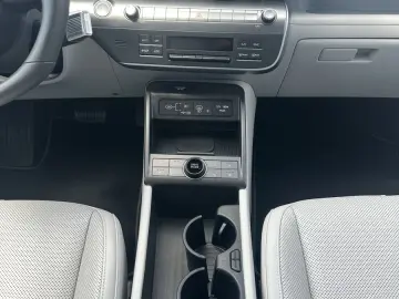 HYUNDAI Kona Elektro Prime ACC LEDER BOSE 360  65 4kWh