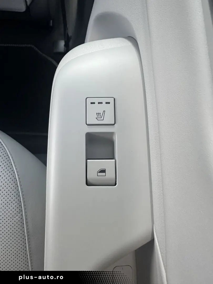 HYUNDAI Kona Elektro Prime ACC LEDER BOSE 360  65 4kWh