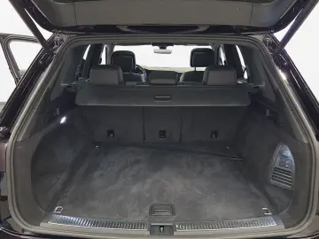 VW Touareg 3.0 V6 TDI R-Line 4Motion Navi Pano Luft
