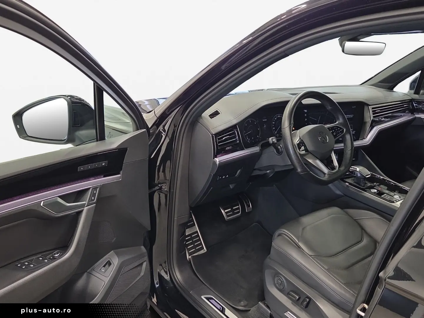 VW Touareg 3.0 V6 TDI R-Line 4Motion Navi Pano Luft