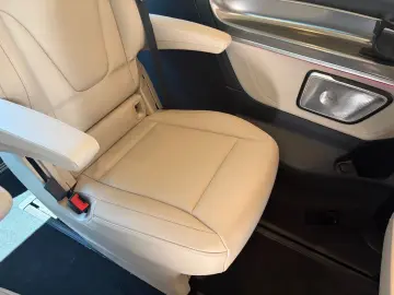 MERCEDES-BENZ 300 V 300 d 4MATIC lang EXCLUSIVE Luxussitze