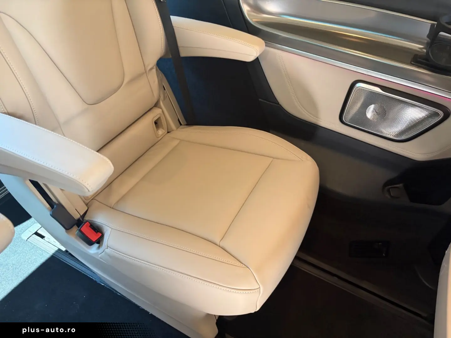 MERCEDES-BENZ 300 V 300 d 4MATIC lang EXCLUSIVE Luxussitze