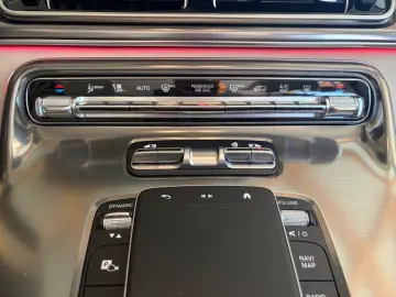 MERCEDES-BENZ 300 V 300 d 4MATIC lang EXCLUSIVE Luxussitze