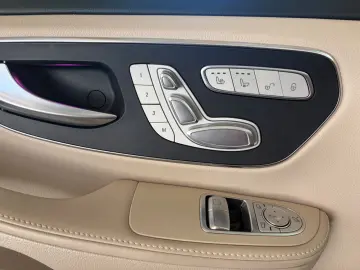 MERCEDES-BENZ 300 V 300 d 4MATIC lang EXCLUSIVE Luxussitze