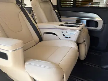 MERCEDES-BENZ 300 V 300 d 4MATIC lang EXCLUSIVE Luxussitze