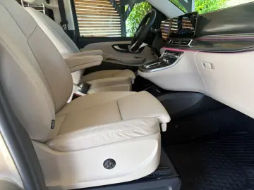 MERCEDES-BENZ 300 V 300 d 4MATIC lang EXCLUSIVE Luxussitze
