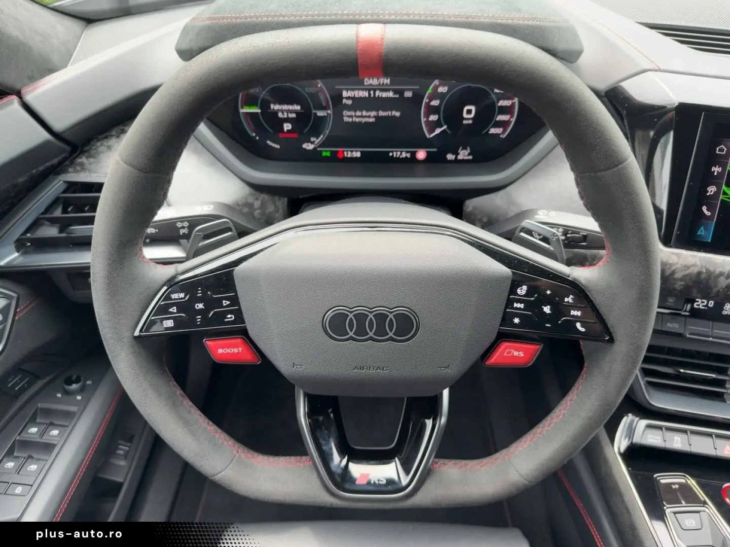 AUDI RS e-tron GT performancce quattro  HUD Carbon