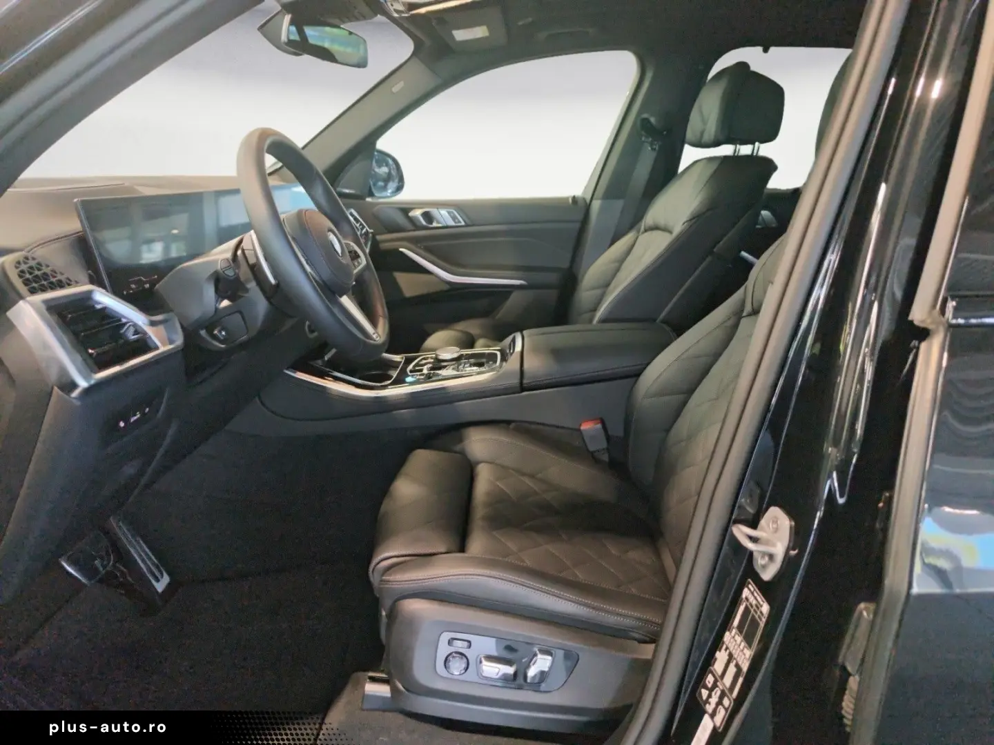 BMW X5 xDrive30d M Sport Panorama AHK STHZ Sitzbelüf