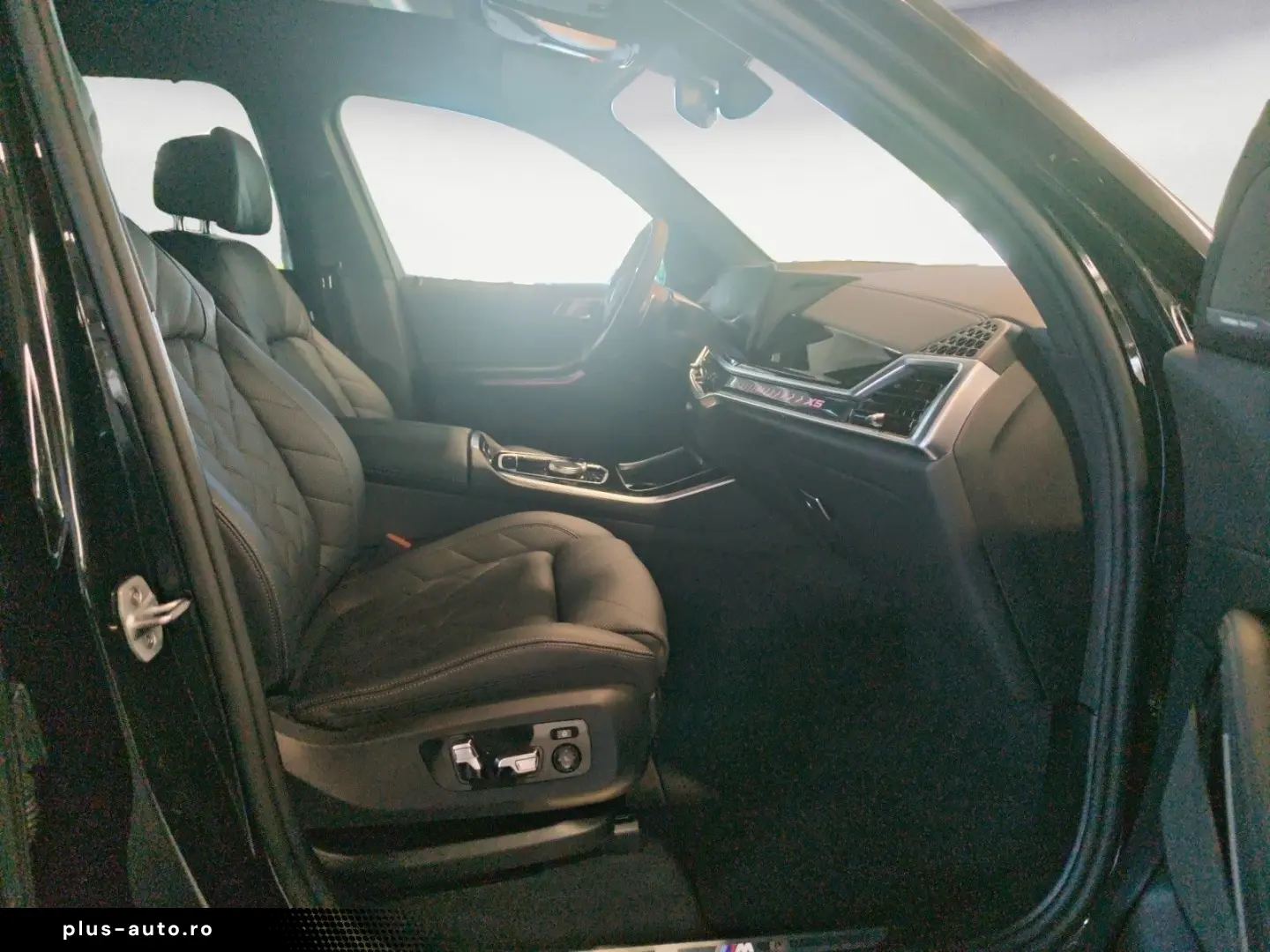 BMW X5 xDrive30d M Sport Panorama AHK STHZ Sitzbelüf