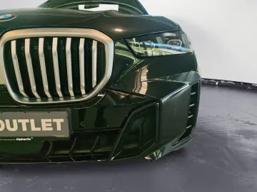 BMW X5 xDrive30d M Sport Panorama AHK STHZ Sitzbelüf