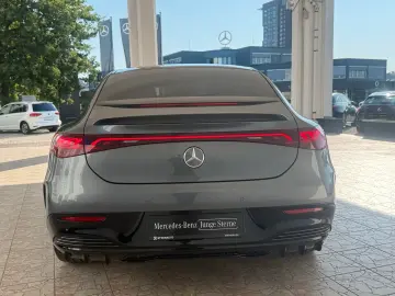 MERCEDES-BENZ EQE 53 AMG 4M  Pano-Dach Distronic Kam…