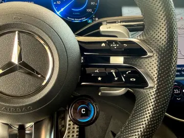 MERCEDES-BENZ EQE 53 AMG 4M  Pano-Dach Distronic Kam…