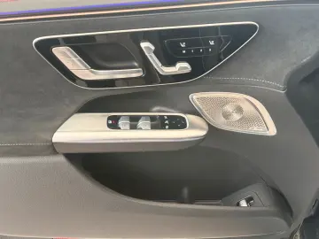 MERCEDES-BENZ EQE 53 AMG 4M  Pano-Dach Distronic Kam…