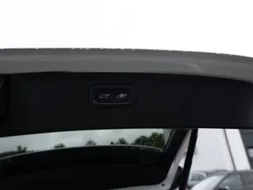 VOLVO XC90 B5 AWD Plus Bright LED STANDHZ ACC H K PANO