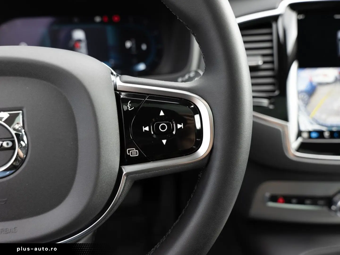 VOLVO XC90 B5 AWD Plus Bright LED STANDHZ ACC H K PANO