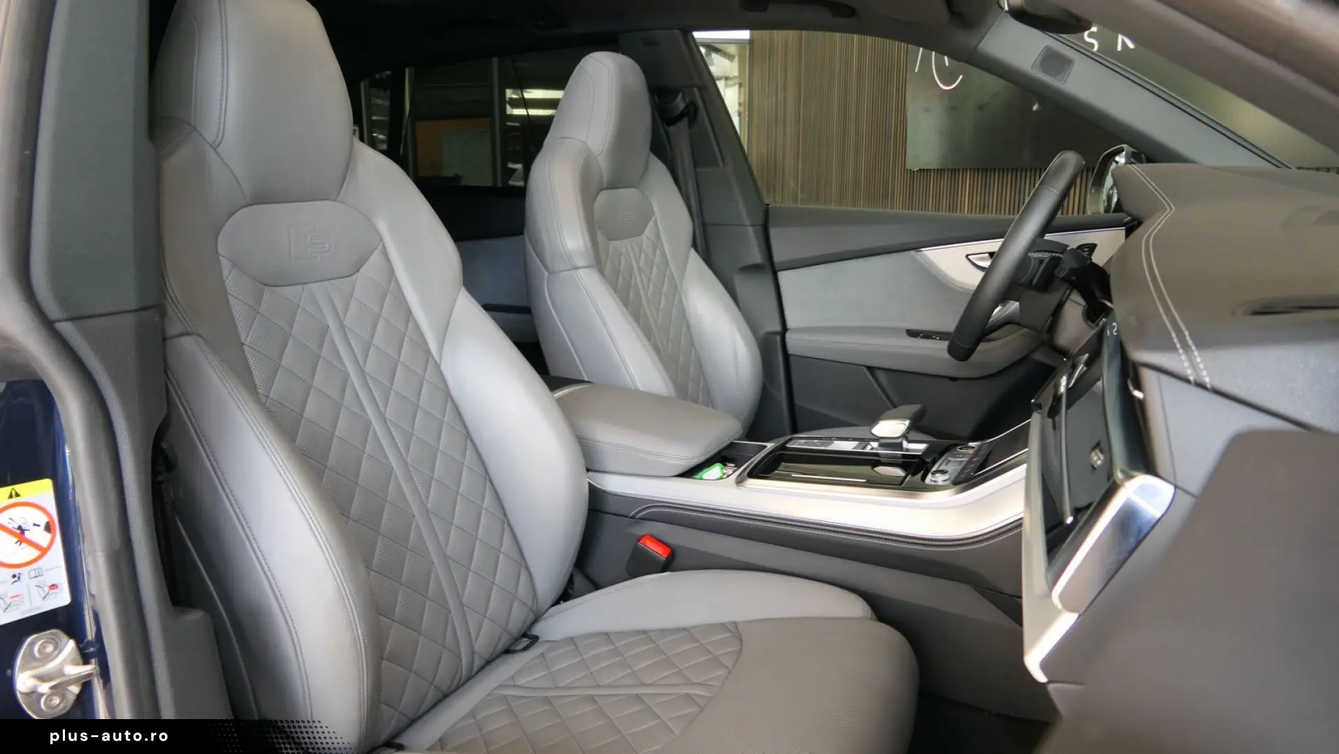AUDI Q8 55 TFSI quattro competiton plus S-Line 23