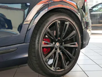 AUDI Q8 55 TFSI quattro competiton plus S-Line 23