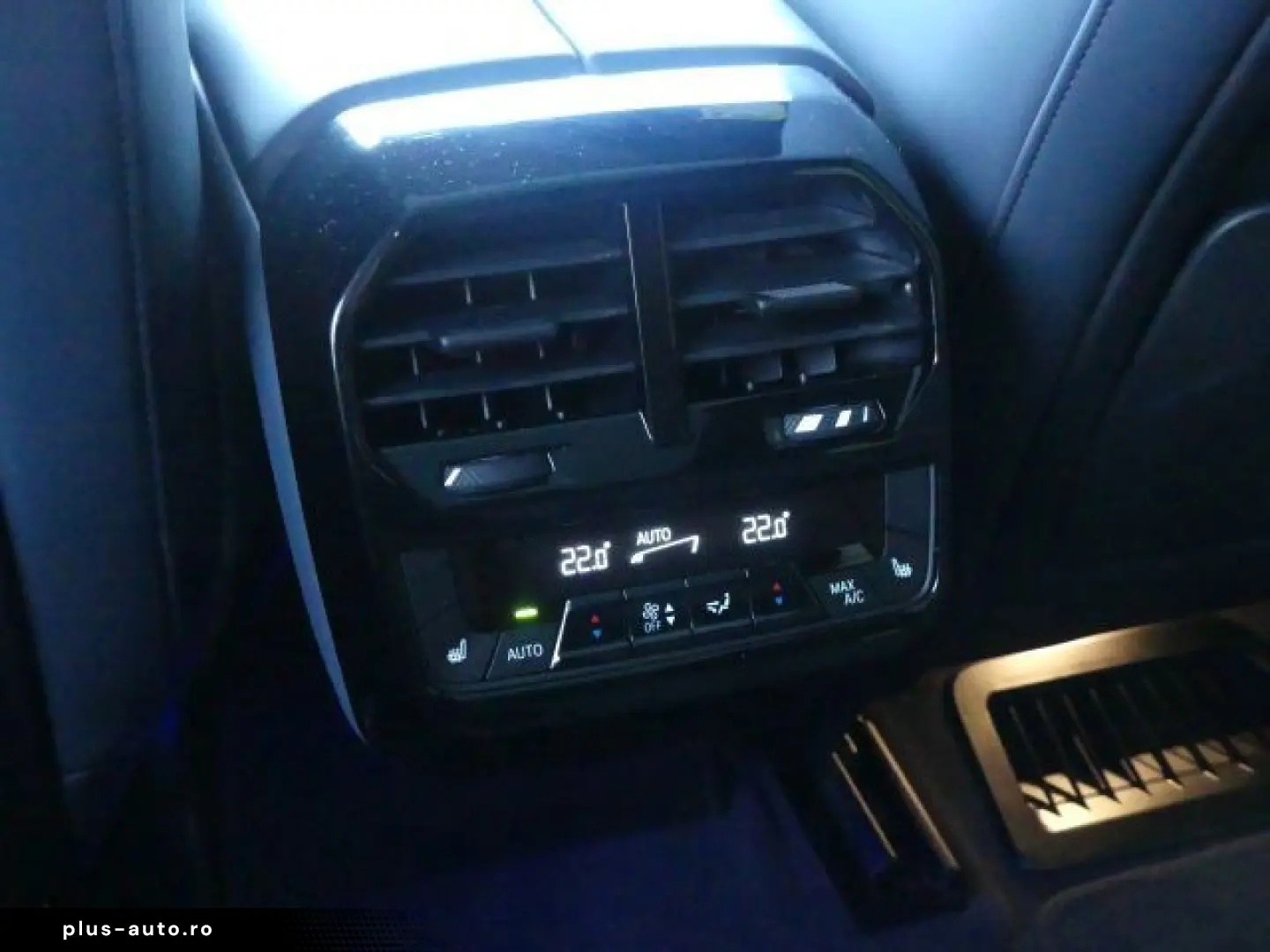 BMW iX xDrive50 Sportpak.AHK LASER PANO 22 -Sitzbel.