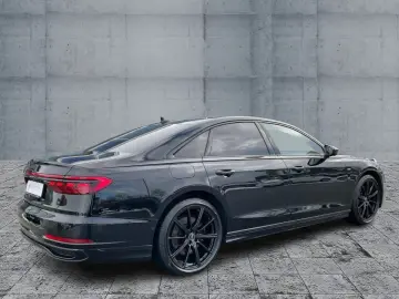 AUDI A8 60 TFSI e QU S-LINE MATRIX AIR HuD B&O AHK