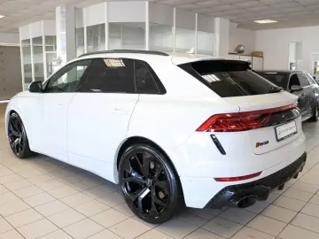 AUDI RSQ8 Garantie Matrix Luft Memory HUD 360  Pano