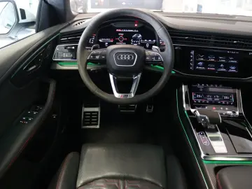 AUDI RSQ8 Garantie Matrix Luft Memory HUD 360  Pano