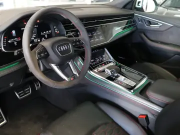AUDI RSQ8 Garantie Matrix Luft Memory HUD 360  Pano