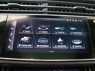 AUDI RSQ8 Garantie Matrix Luft Memory HUD 360  Pano