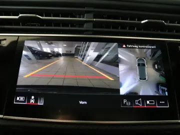 AUDI RSQ8 Garantie Matrix Luft Memory HUD 360  Pano