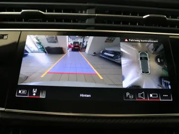 AUDI RSQ8 Garantie Matrix Luft Memory HUD 360  Pano