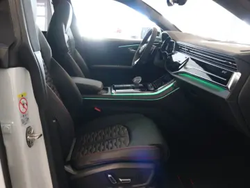 AUDI RSQ8 Garantie Matrix Luft Memory HUD 360  Pano