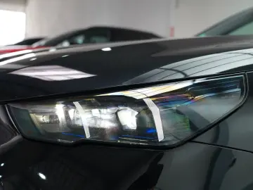 BMW 540d xDrive M Sport PRO ICONIC HUD 360 B&W HUD