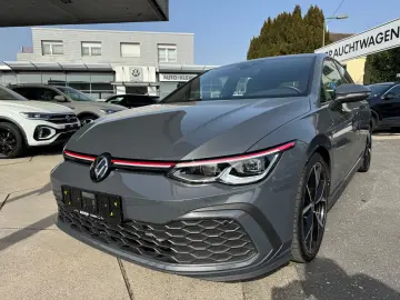 VW Golf VIII GTI 2.0 TSI DSG -Leder-MatrixLED-19 LM