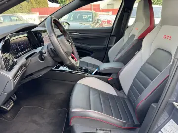 VW Golf VIII GTI 2.0 TSI DSG -Leder-MatrixLED-19 LM