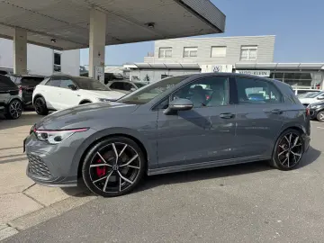 VW Golf VIII GTI 2.0 TSI DSG -Leder-MatrixLED-19 LM