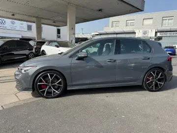VW Golf VIII GTI 2.0 TSI DSG -Leder-MatrixLED-19 LM