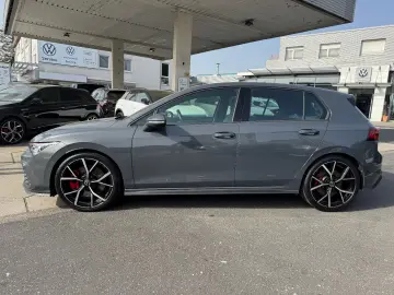 VW Golf VIII GTI 2.0 TSI DSG -Leder-MatrixLED-19 LM
