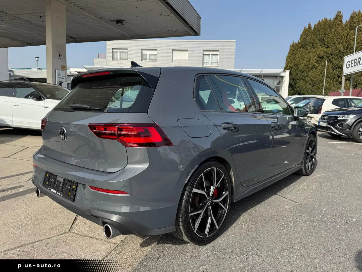VW Golf VIII GTI 2.0 TSI DSG -Leder-MatrixLED-19 LM