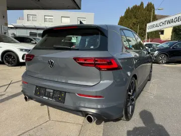 VW Golf VIII GTI 2.0 TSI DSG -Leder-MatrixLED-19 LM
