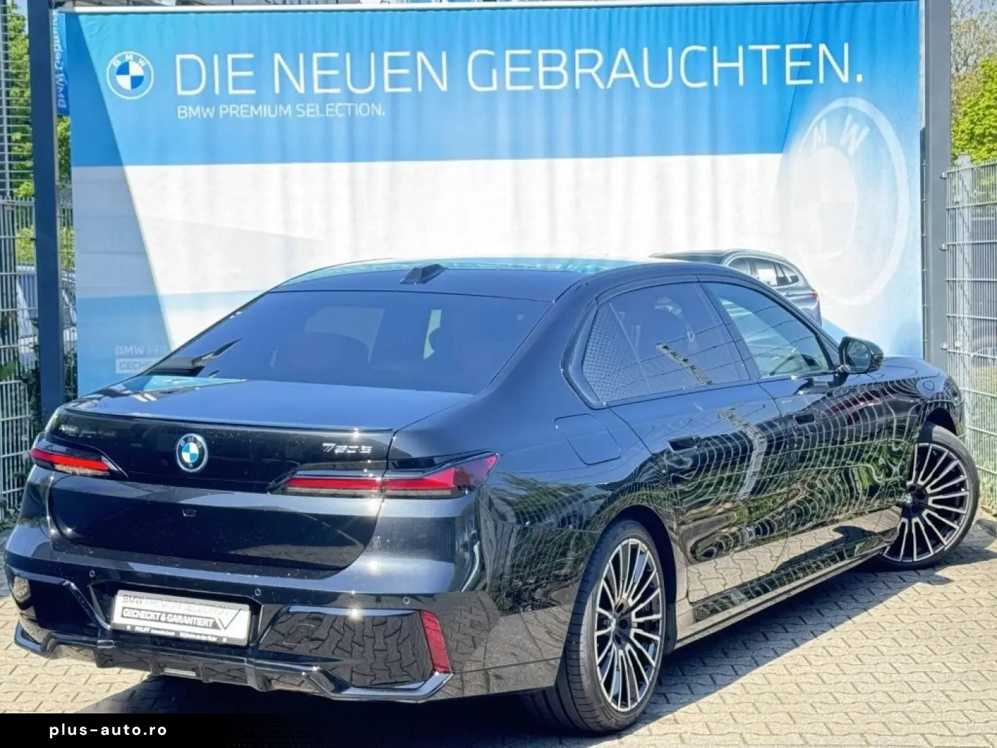 BMW 750e xDrive M Sport Pro AHK Massage Sitzklima 21