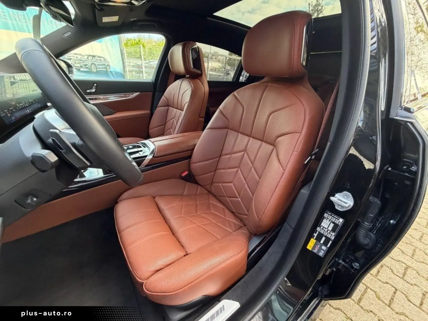 BMW 750e xDrive M Sport Pro AHK Massage Sitzklima 21