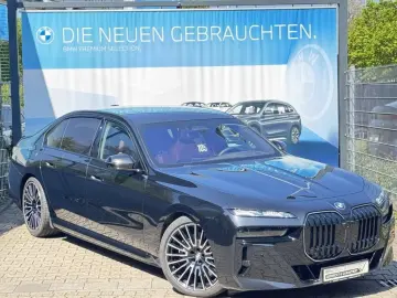 BMW 750e xDrive M Sport Pro AHK Massage Sitzklima 21