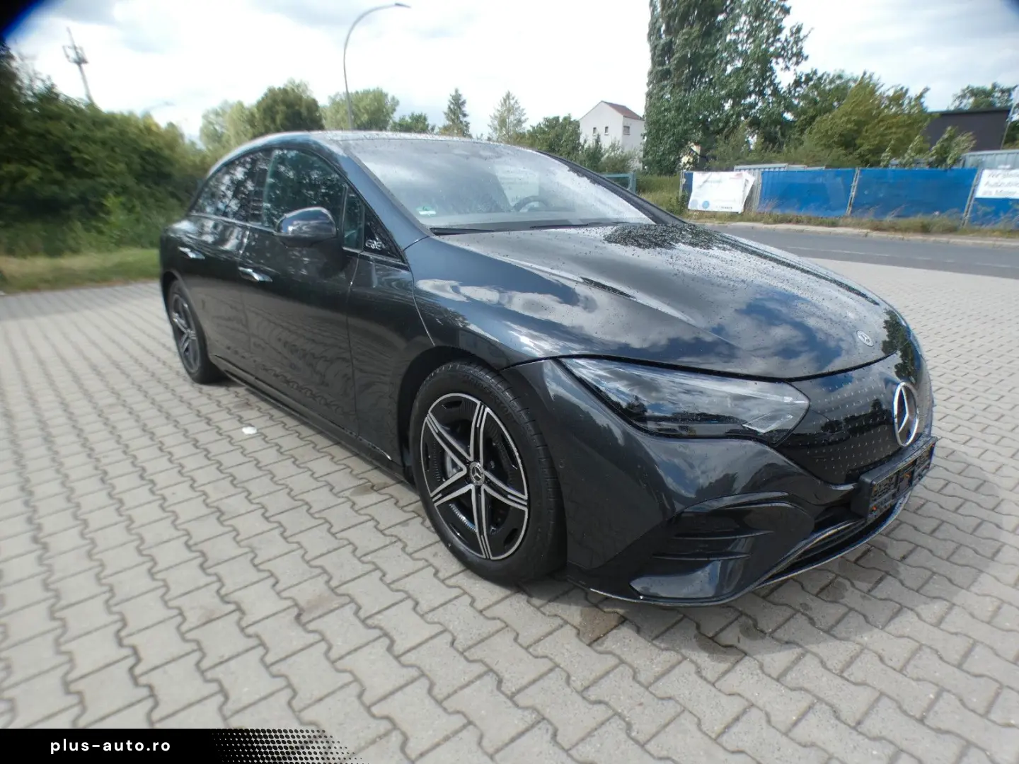 MERCEDES-BENZ EQE 500 4Matic AMG Premium Plus Pano Navi 22kw