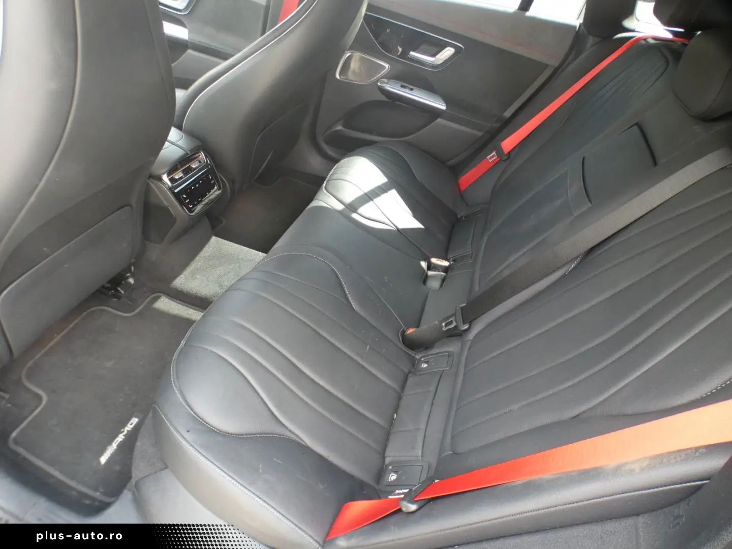 MERCEDES-BENZ EQE 500 4Matic AMG Premium Plus Pano Navi 22kw