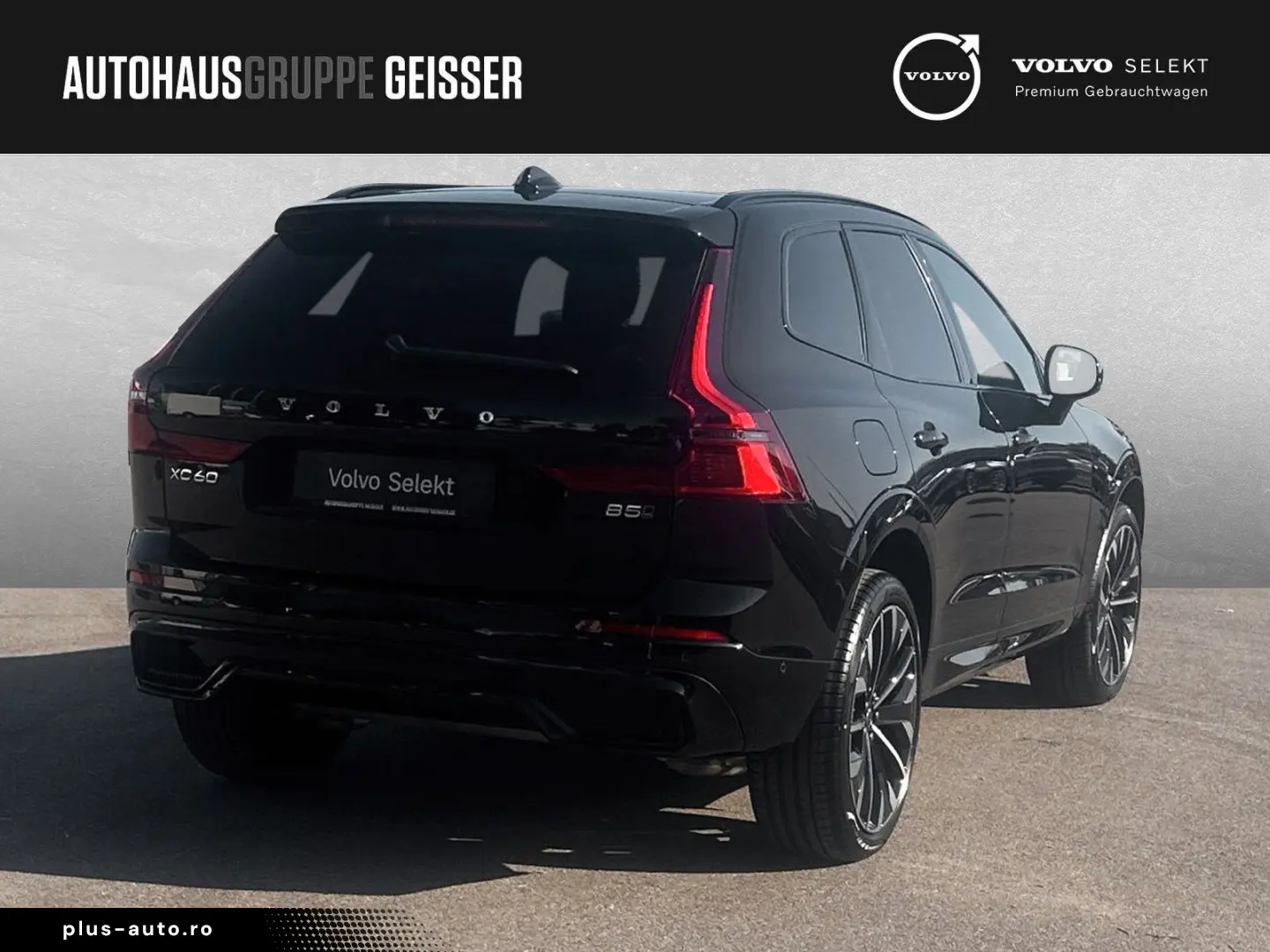VOLVO XC60 B5 AWD Mild-Hybrid Ultra Dark ACC BLIS HUD