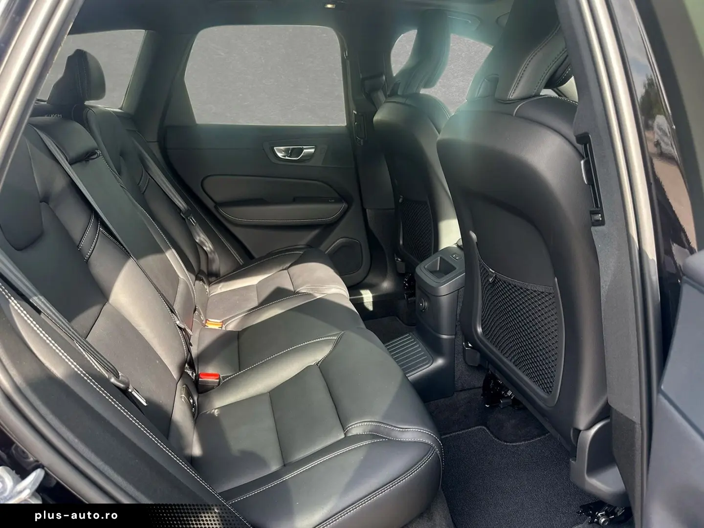 VOLVO XC60 T8 AWD Black Edition Ultra AHK ACC BLIS SD